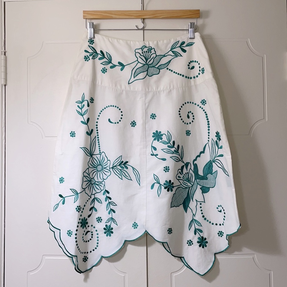RAMPAGE HIGH WAISTED SKIRT